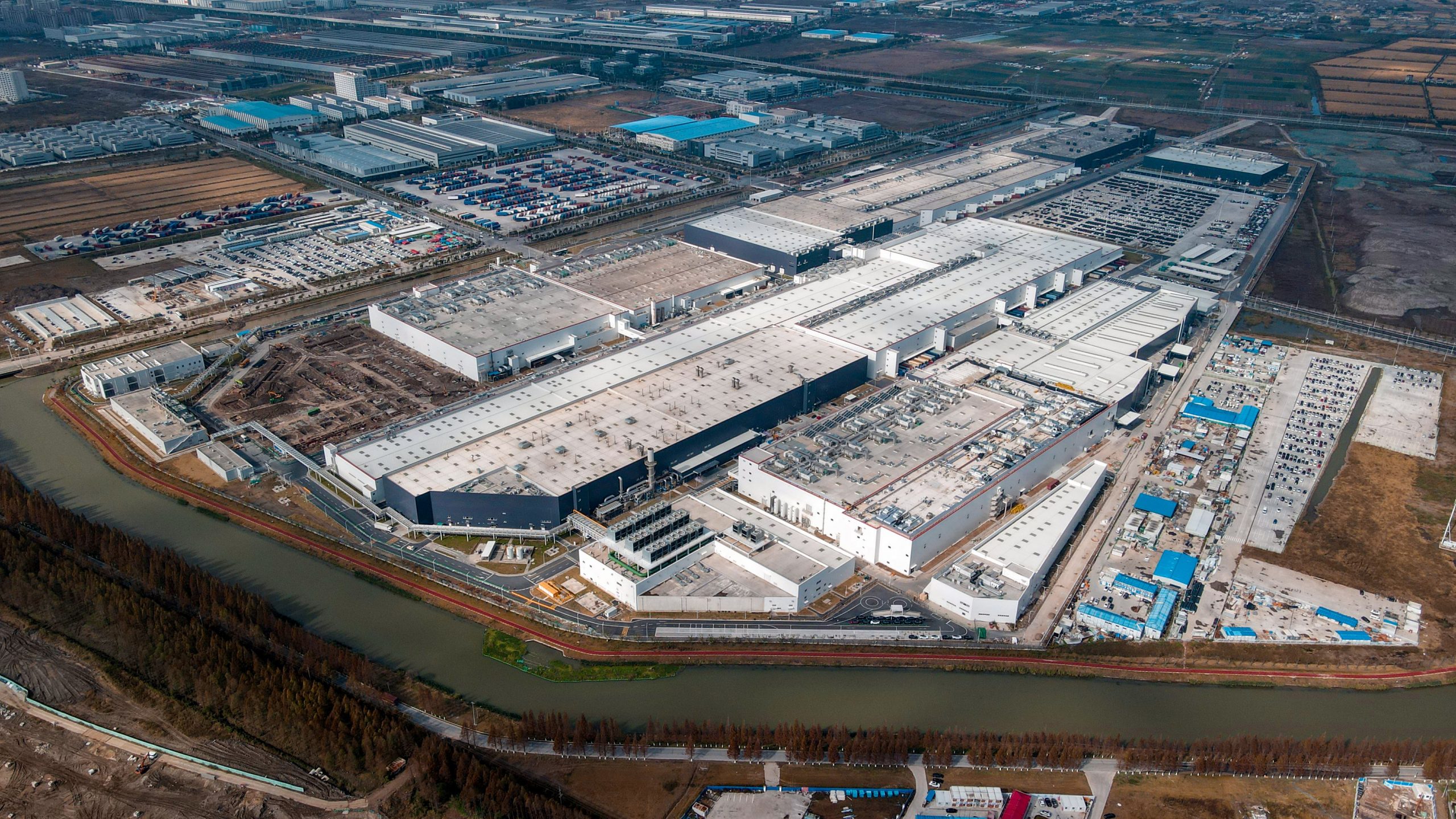 Tesla Giga Shanghai Phase 1 Battery Line Resumes Work for Model 3 Highland:  Report