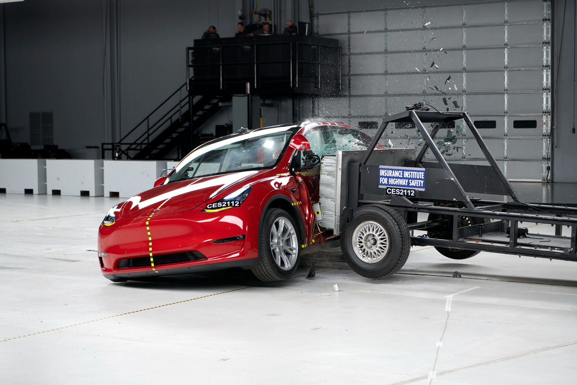 Crash test tesla clearance model y