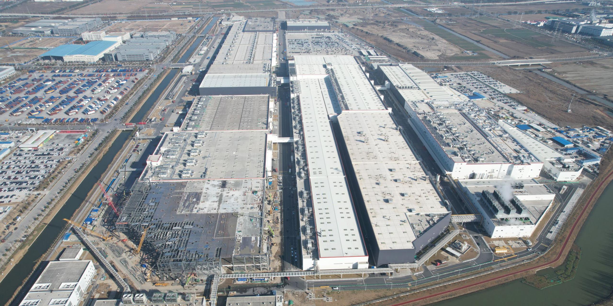 tesla gigafactory shanghai