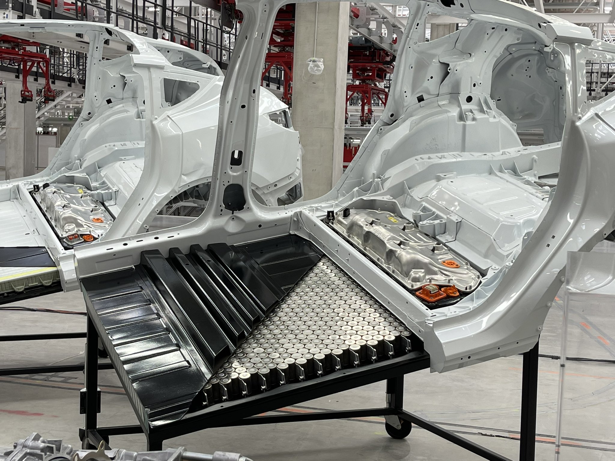 Tesla Model Y structural battery pack referenced in updated Owner's Manual