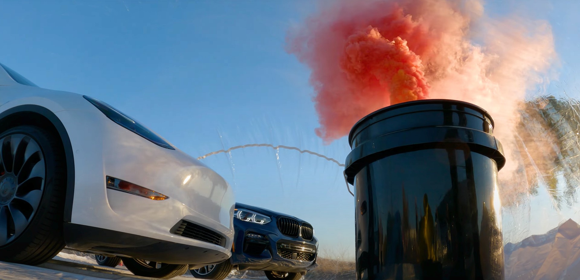 Tesla shows off its super-effective HEPA filter and Bioweapon Defense Mode in crazy new test