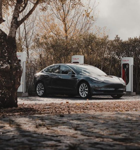 tesla-10000-superchargers-europe