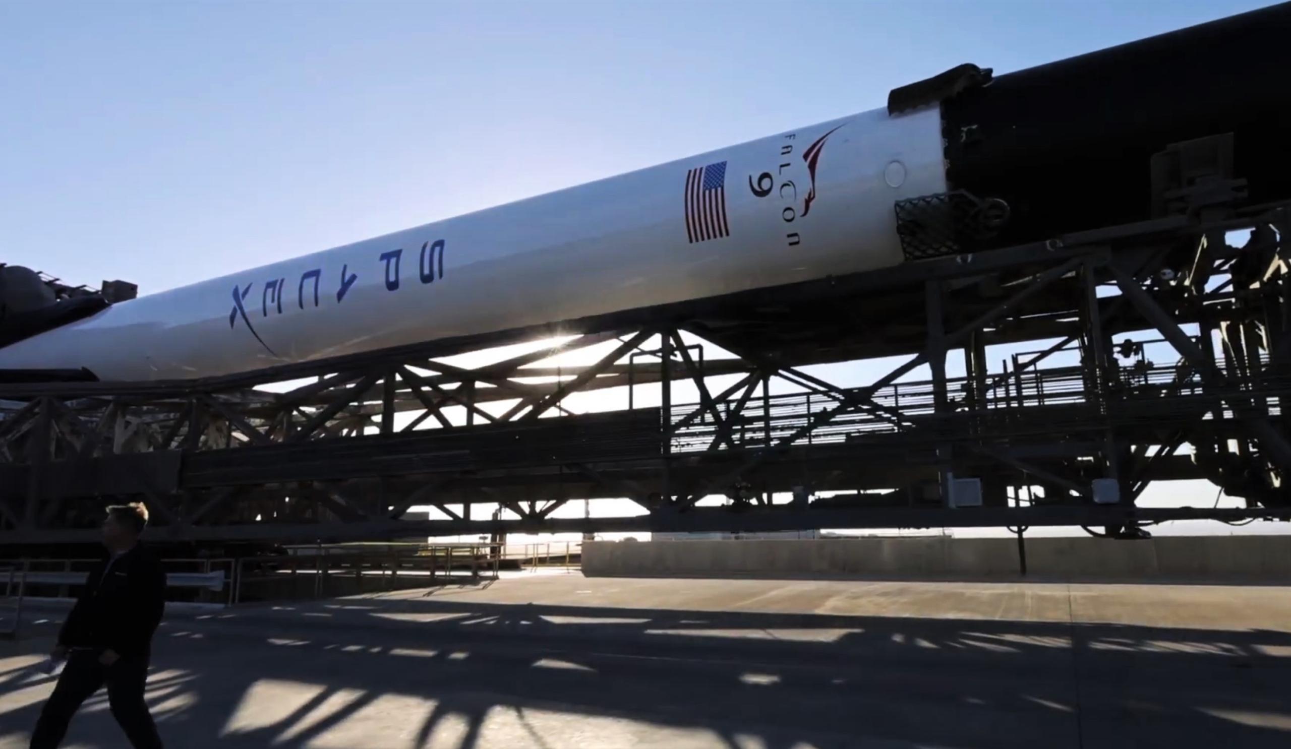 NROL-87 video (SpaceX – NRO) SLC-4E F9 B1071 3 crop (c)