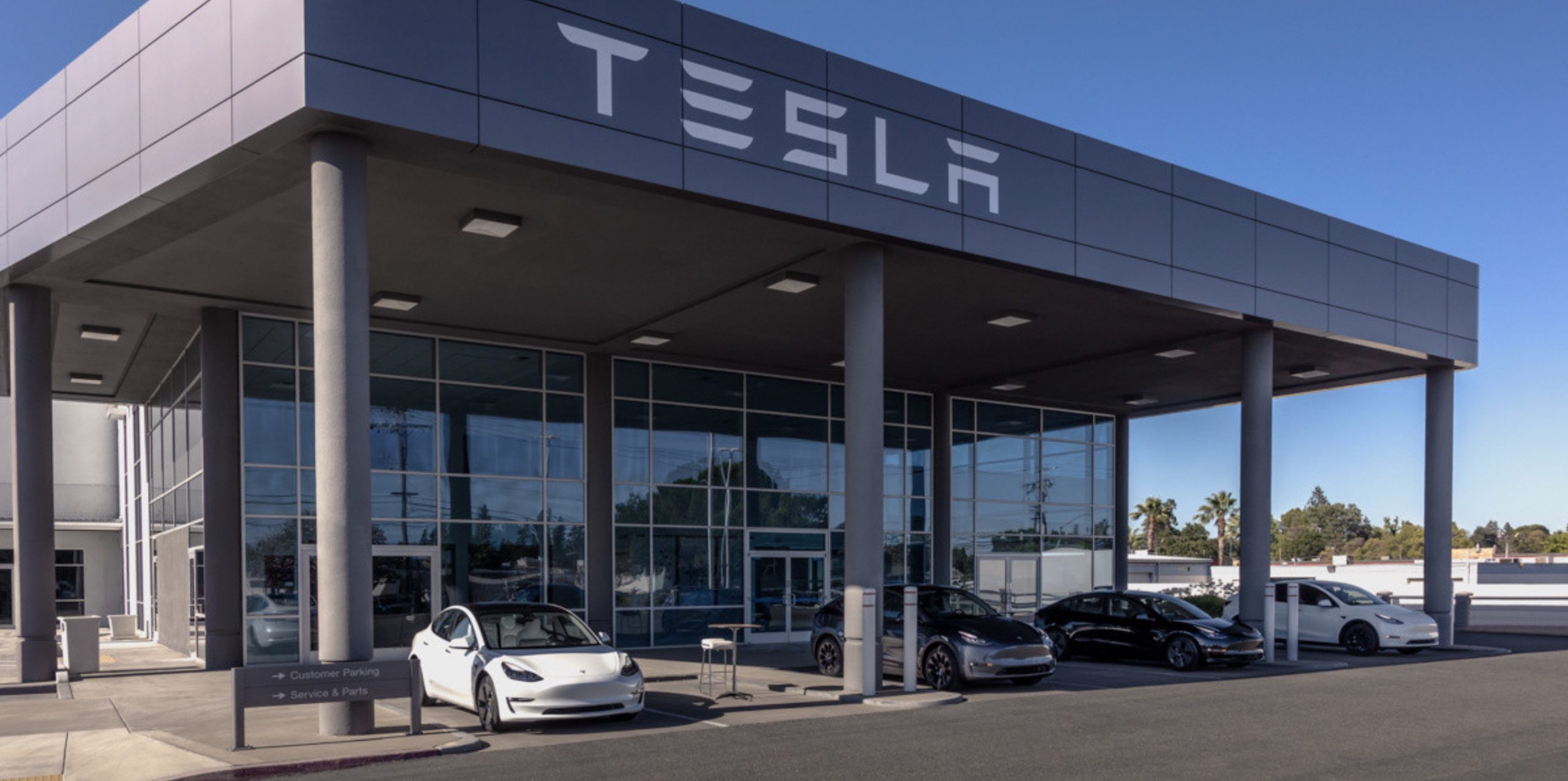 tesla-service-center