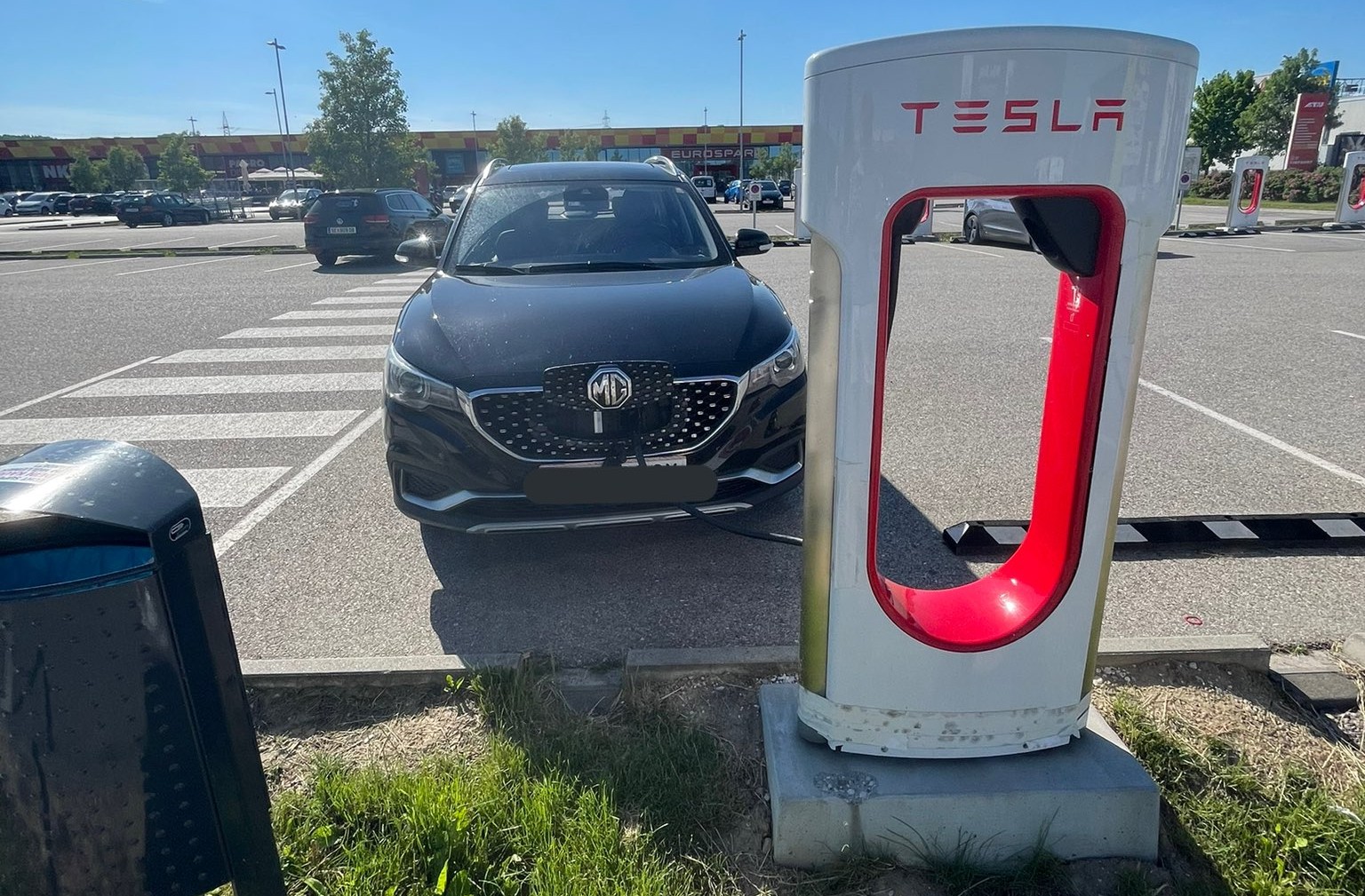 Exploring the Possibility of Not Being Charged for Supercharging with Tesla: Fact or Fiction?