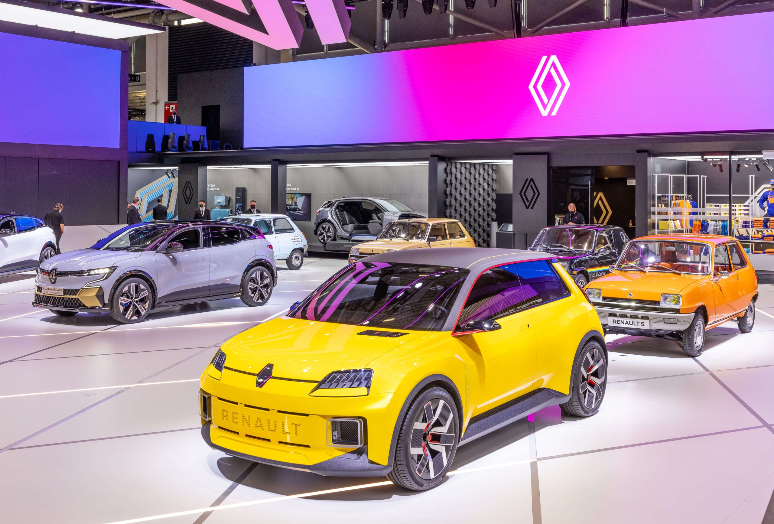 2021 IAA Munich Motor show – Renault 5 Prototype and Renault 5(1)