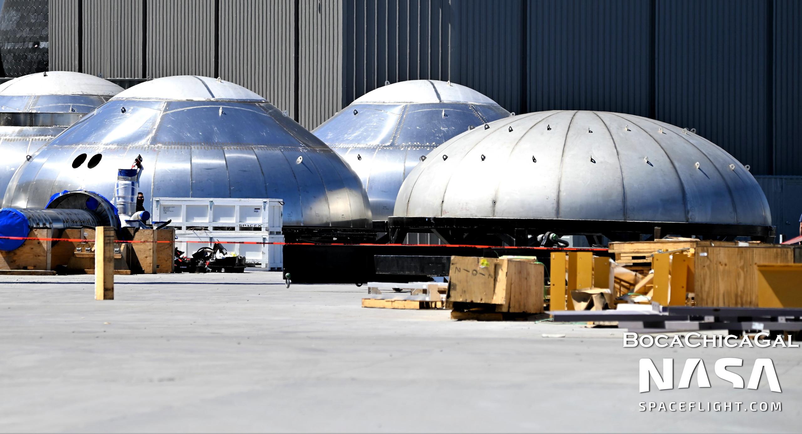 Starbase 031622 (NASASpaceflight – bocachicagal) new dome + domes 1 (c)
