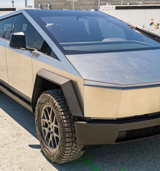 tesla cybertruck