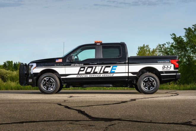 2023 F 150 Lightning Pro SSV 02 scaled 661x441 - Auto Recent