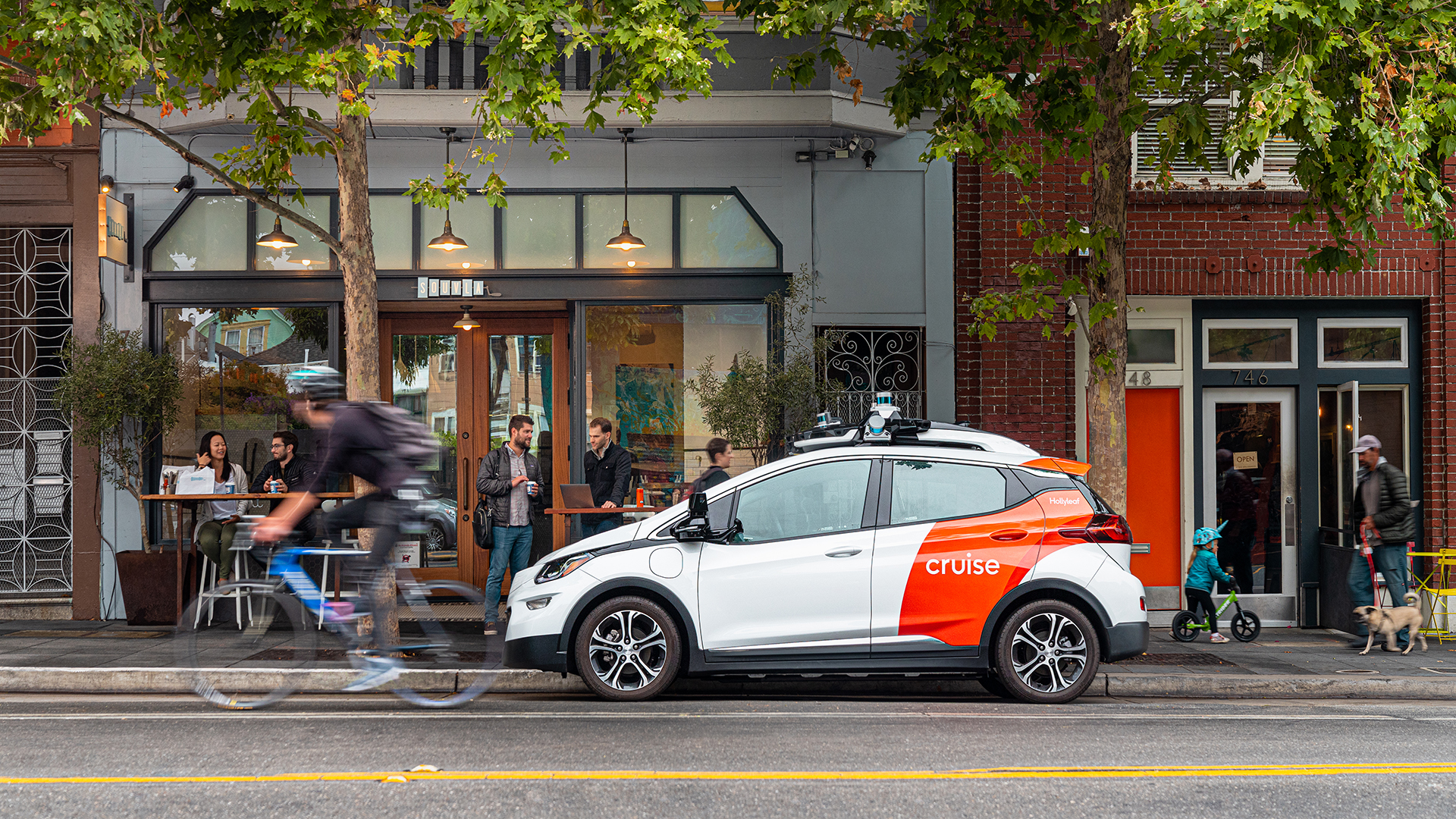 Cruise car in Hayes Valley, San Francisco