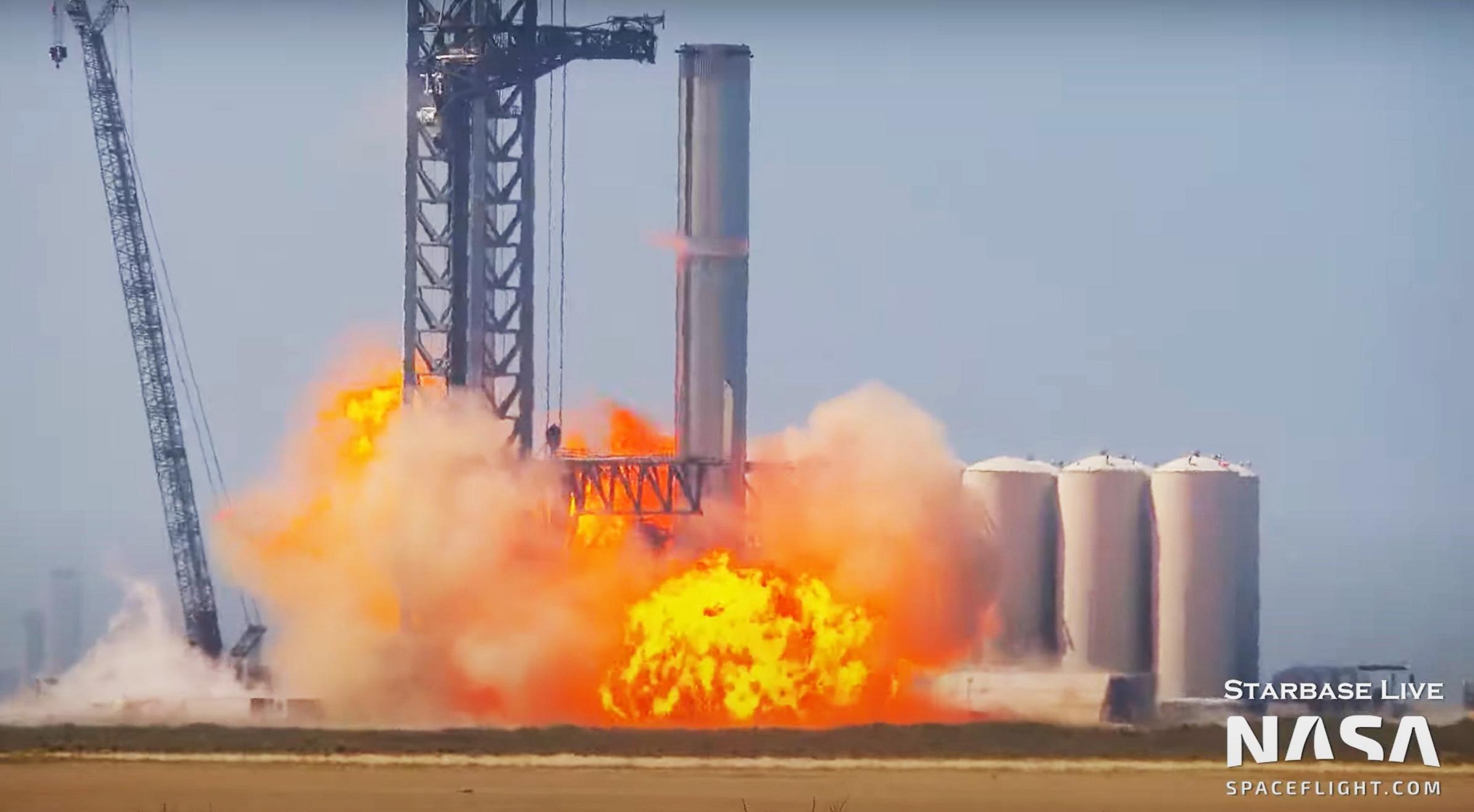 https://www.teslarati.com/wp-content/uploads/2022/07/Super-Heavy-B7-testing-071122-NASASpaceflight-Starbase-Live-explosion-3-edit-c.jpg