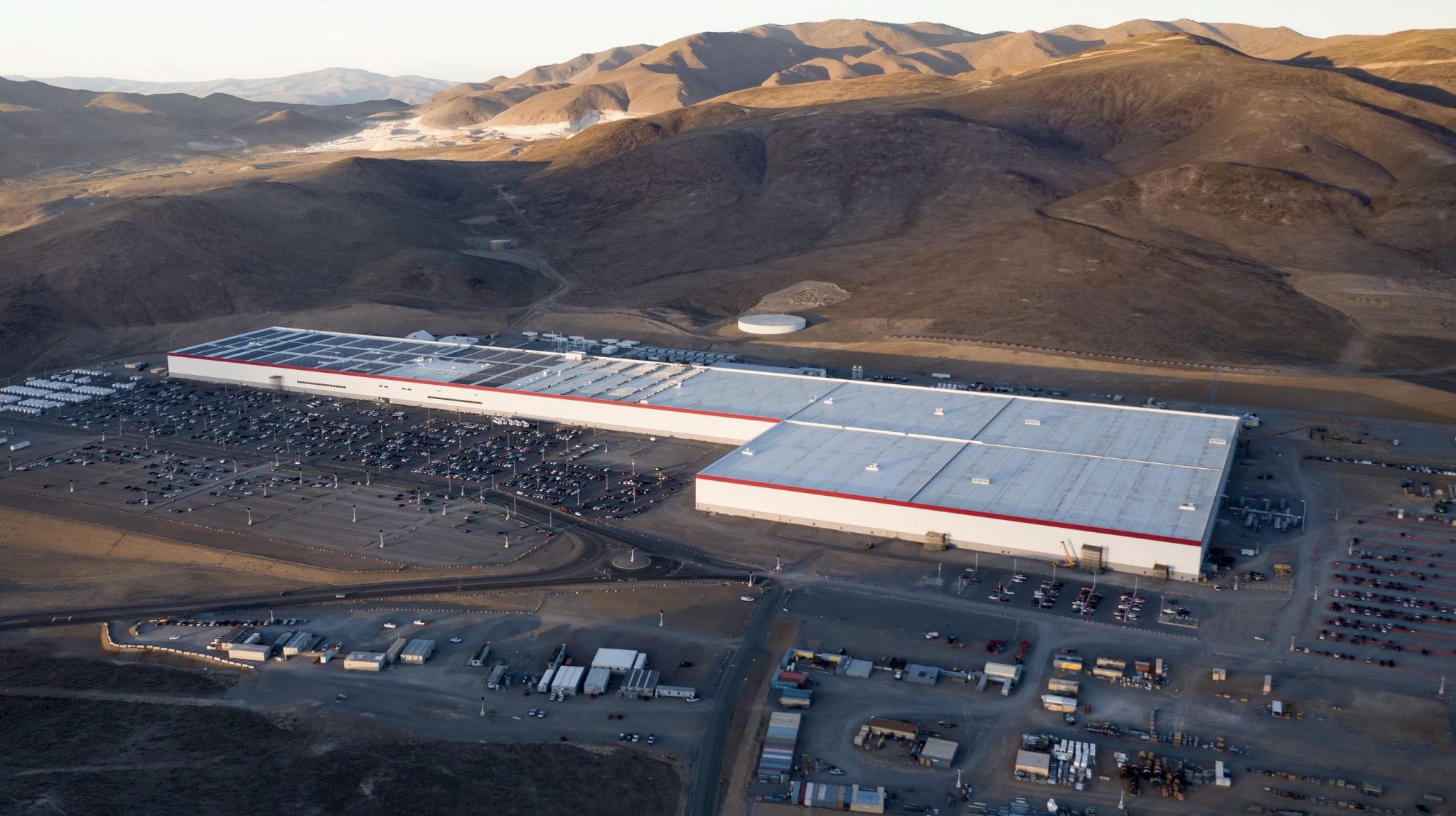 Tesla exemployees ask judge to protect laid off workers from low
