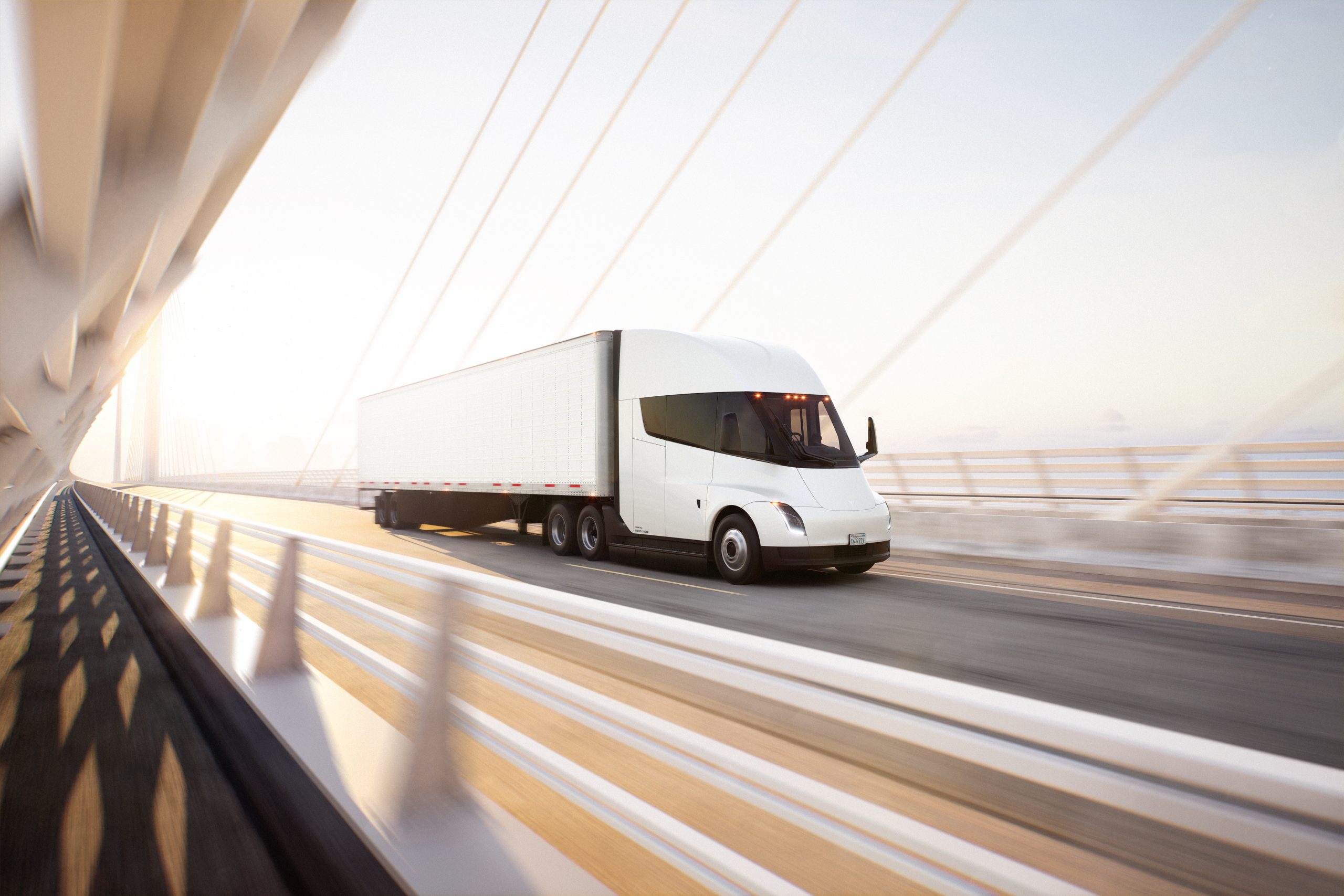 Tesla partage de nouvelles photos du Tesla Semi. Livraison bientôt ?