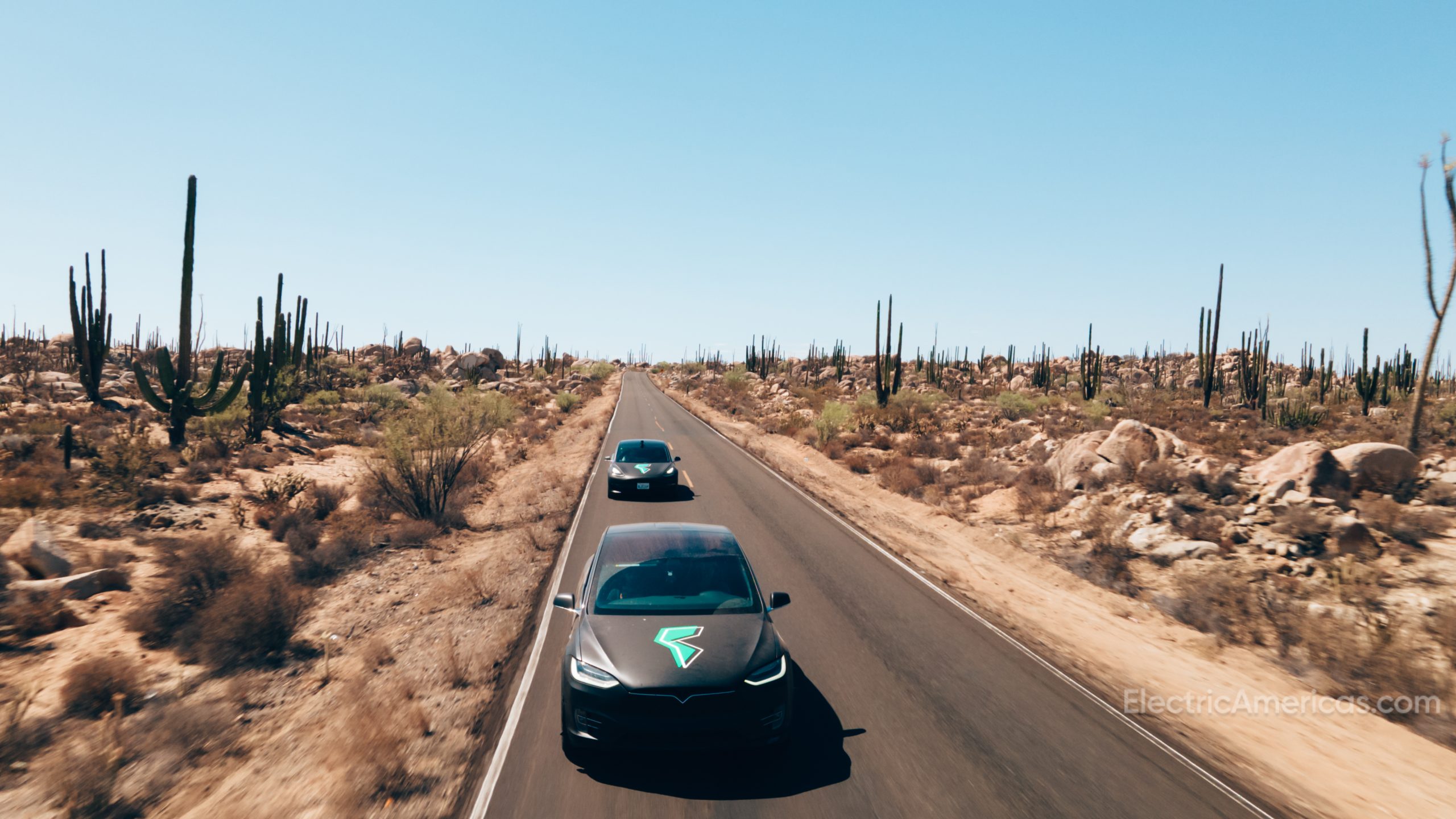 2 Teslas, the Pan-American Highway, and an extreme adventure 6