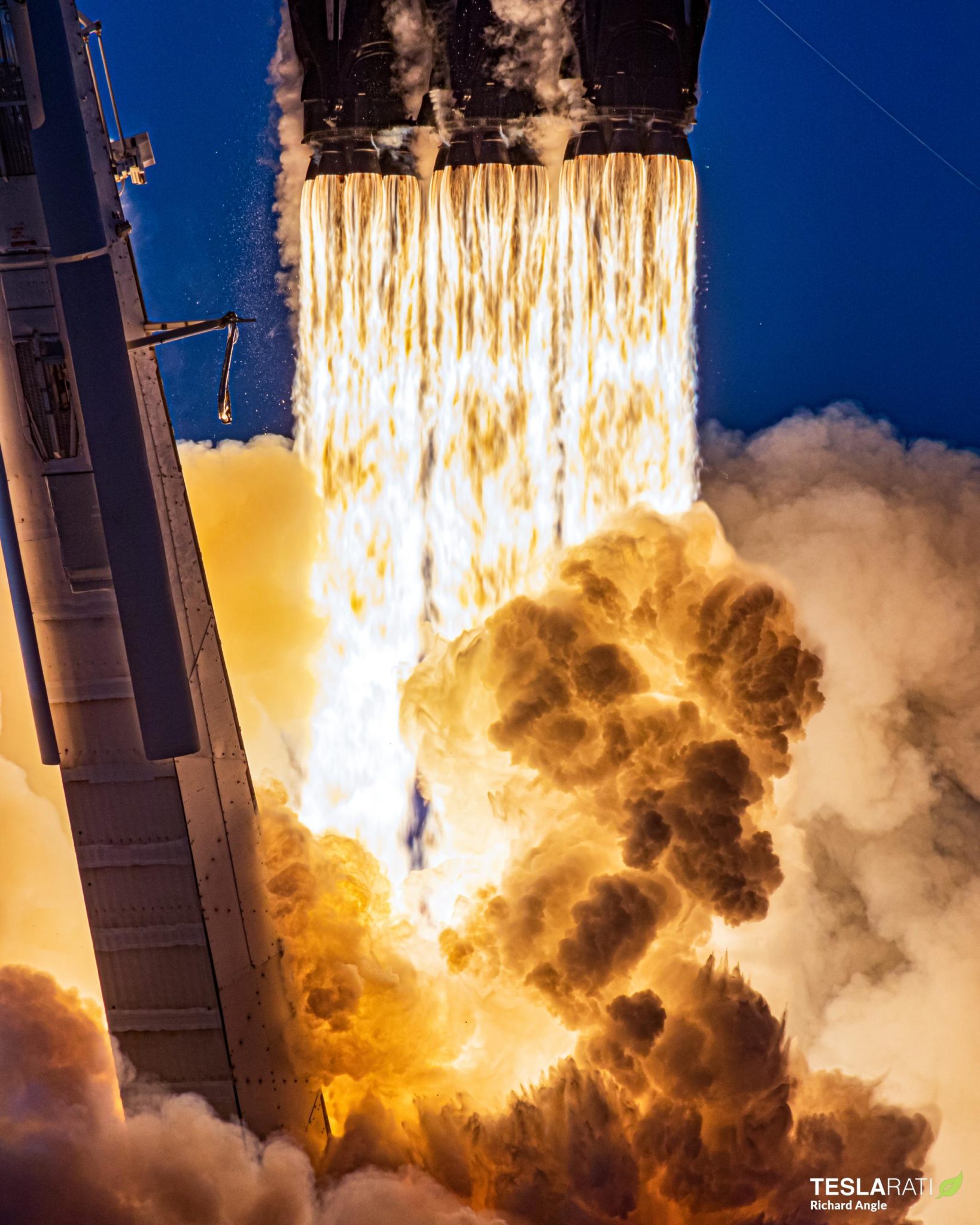 spacex falcon 9 rocket launch