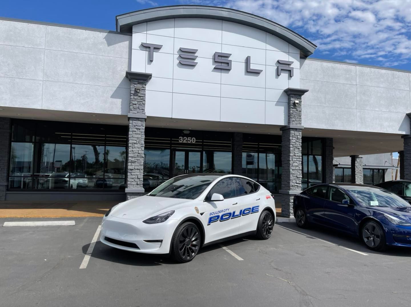 Boulder City Police shares why they bought 4 Teslas and a Mach E GT