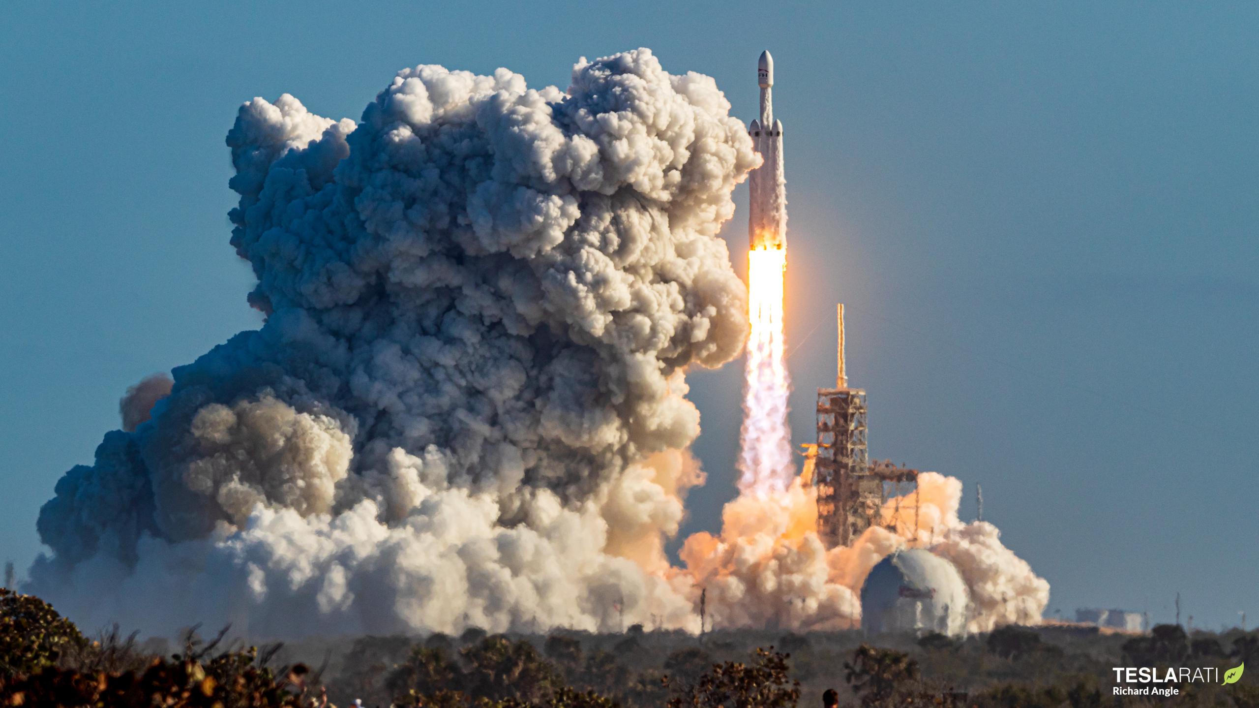 Falcon Heavy debut (Richard Angle) 1 (c)