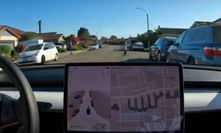 Tesla FSD Beta actually does stop for kids