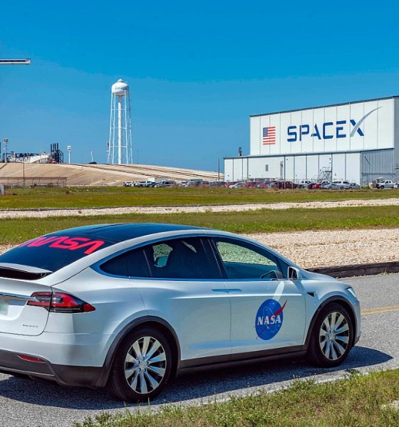 Tesla & SpaceX among companies analyzed in global AI report