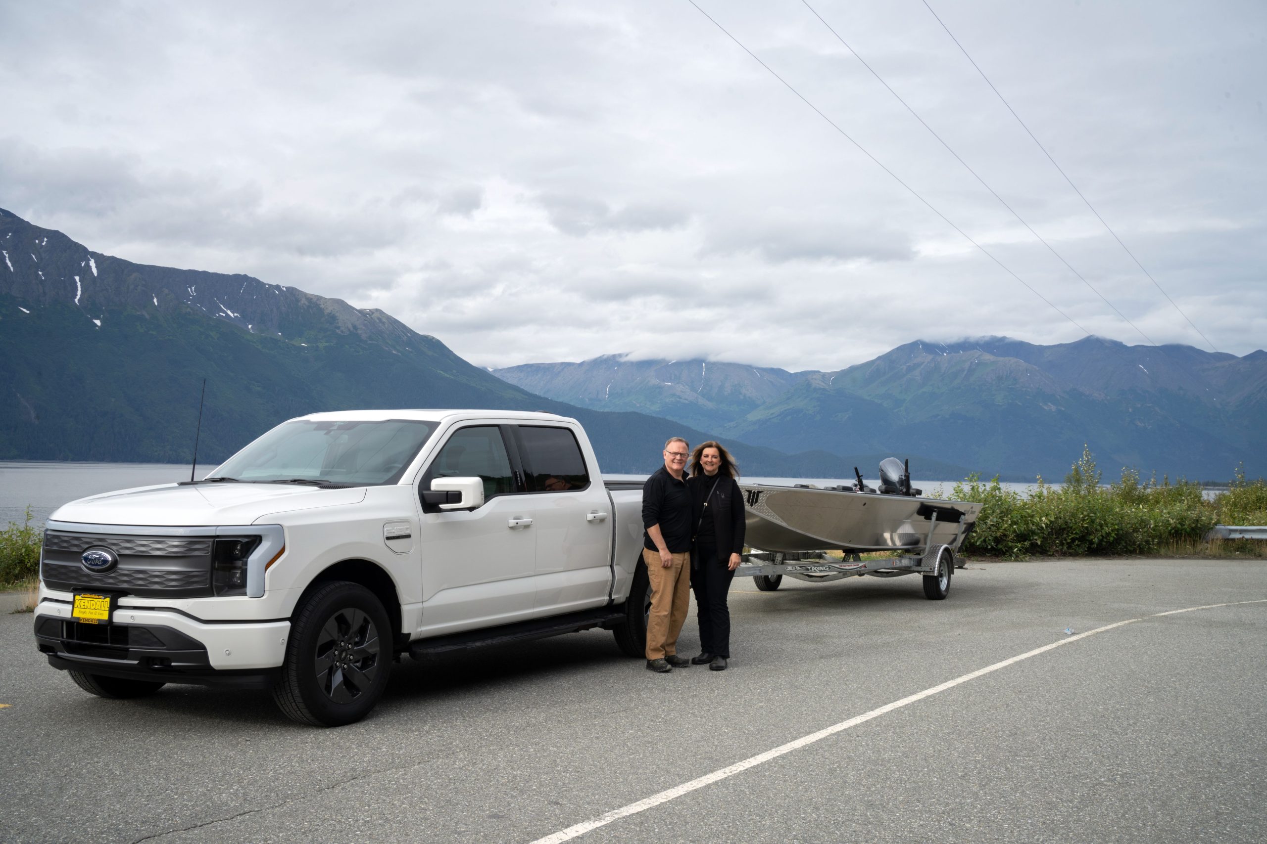 ford-f150-lightning-owners-tammy-jeff-head-1