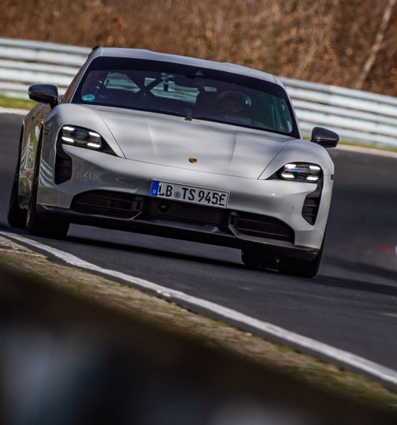 porsche taycan turbo perfomance pack