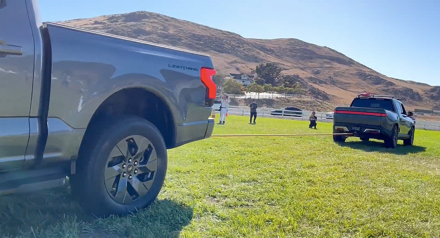 Rivian R1T shocks Ford F-150 Lightning in tug-of-war exhibition