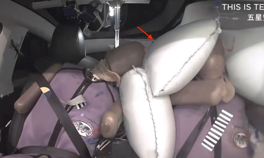 tesla-model-y-extra-airbag