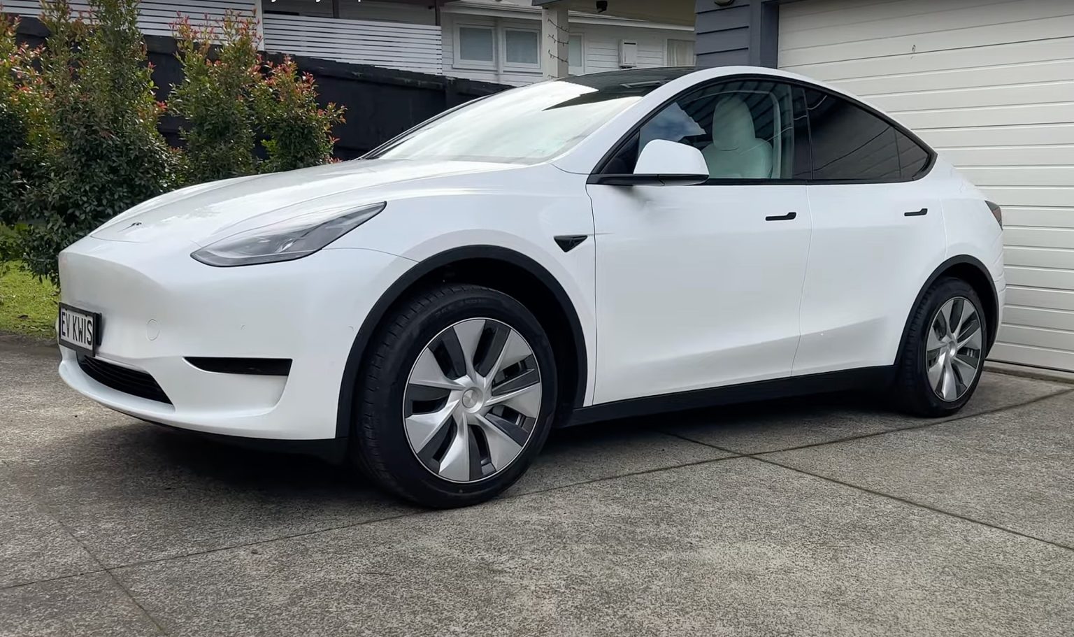 tesla-revenue-from-nz-ev-rebates-hint-at-potential-ira-benefits-feature