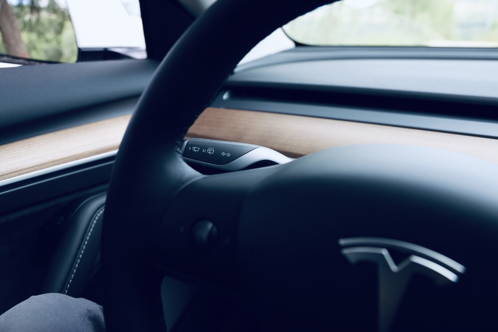 Tesla & Elon Musk are being sued over FSD and Autopilot