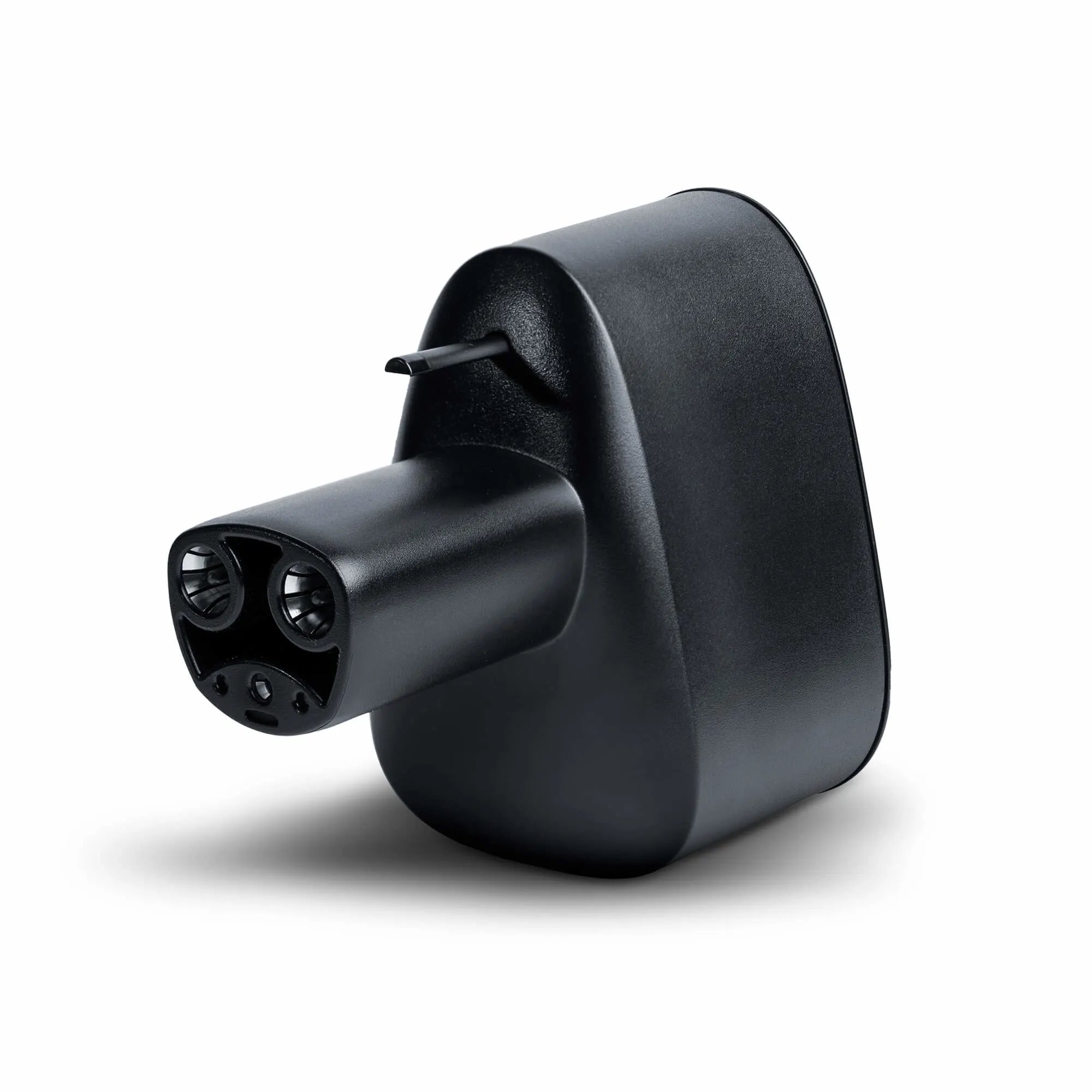 https://www.teslarati.com/wp-content/uploads/2022/09/Tesla-adds-a-new-CCS-adapter-to-store-for-US-customers2.jpeg