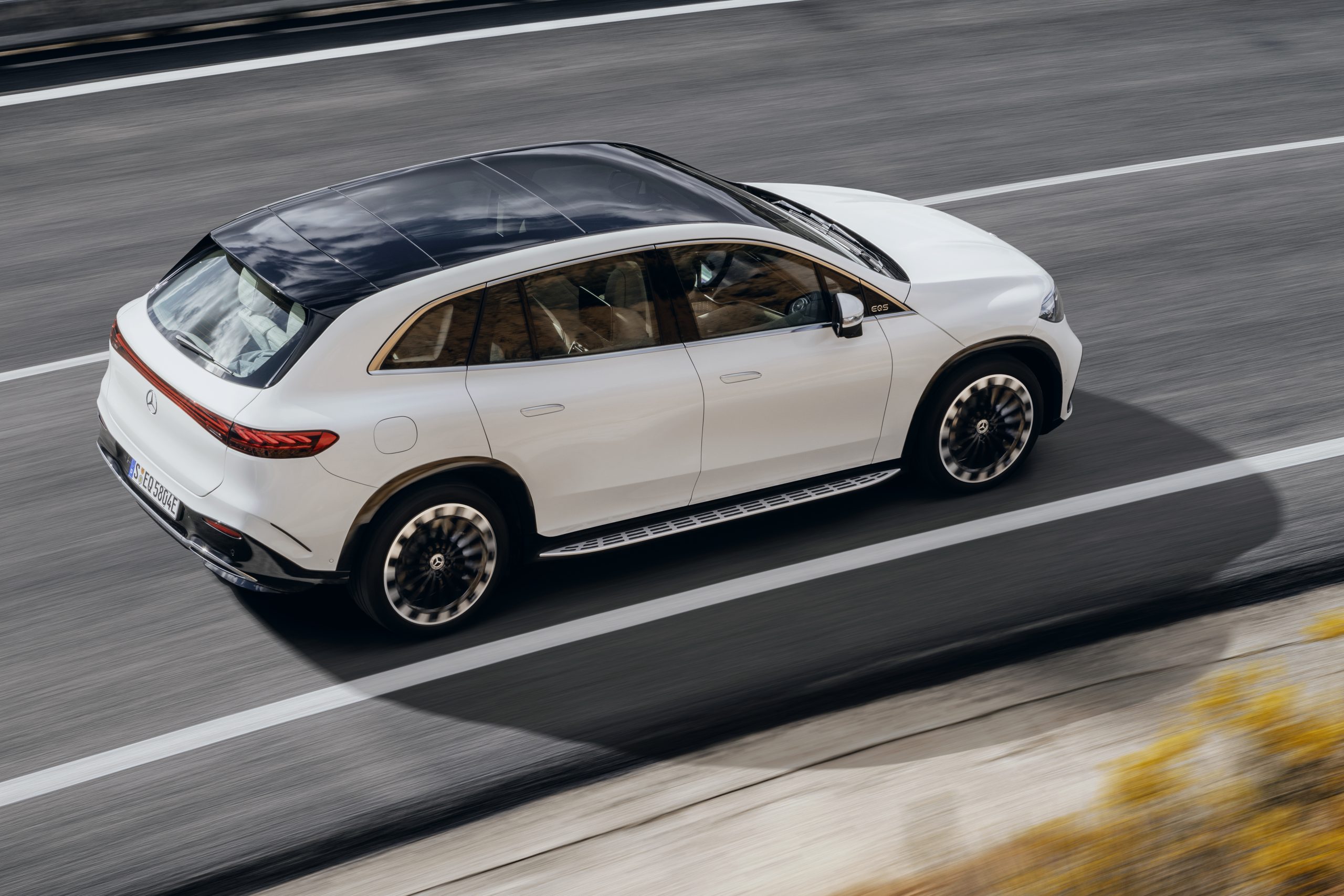 Mercedes’ U.S.-built EQS SUV starts at $104,000, nine trim levels available Auto Recent