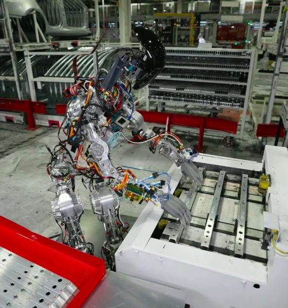 tesla-bot-fremont-factory