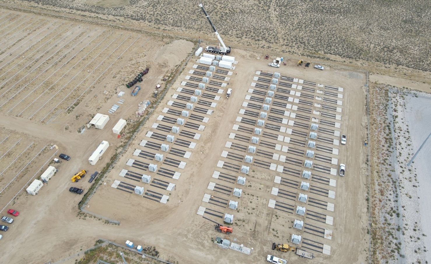 tesla-megapack-farm-arroyo-nm