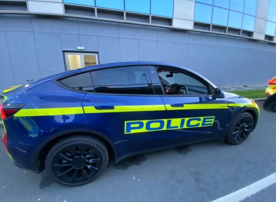 Liverpood residents pulled over by Merseyside PD’s colorful new Tesla .2jpg