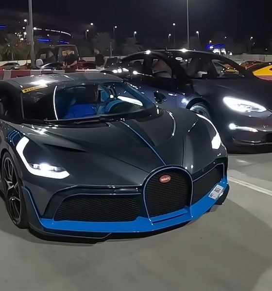 tesla-model-s-plaid-vs-bugatti-divo