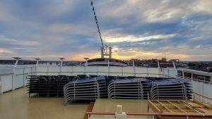 11 Starlink dishes spotted on a Norwegian Breakaway cruise 2