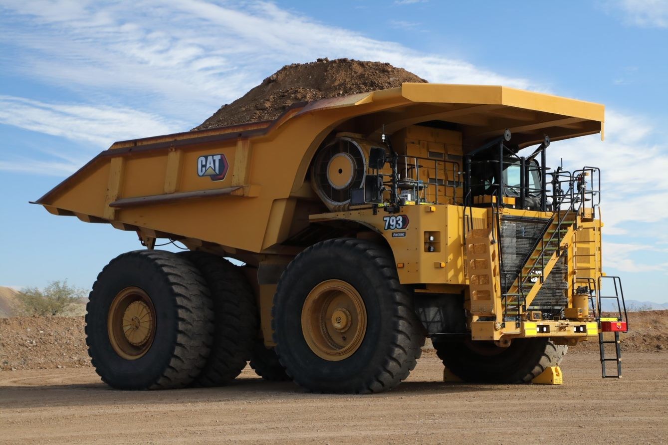 Caterpillar demonstrates first electric mining truck, outlines electric future