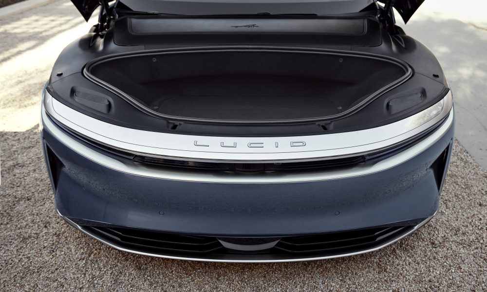 Lucid-Air-Pure-Debut-2