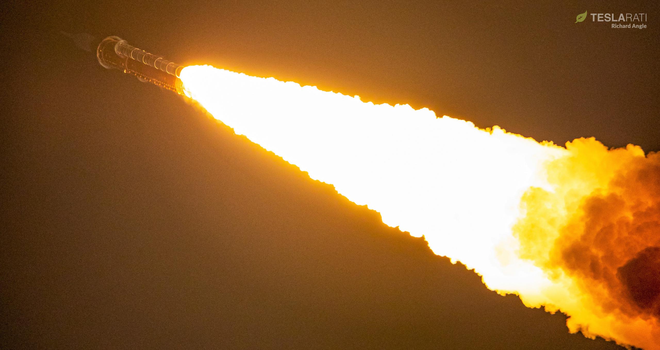 SLS Artemis-1 launch LC-39B 111622 (Richard Angle) 2 (c)