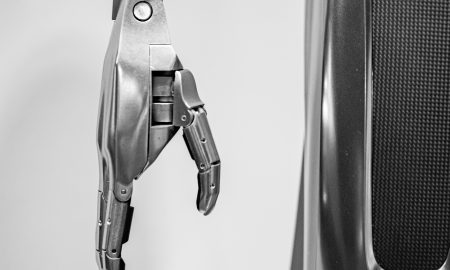 Tesla-Bot-Optimus-Humanoid-Robot-hands-actuator