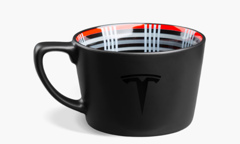 Tesla adds 4 new items to its online shop 1