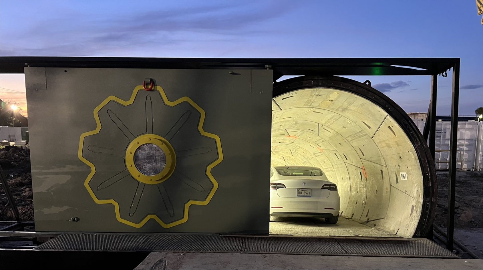 full-scale-hyperloop-test-photo