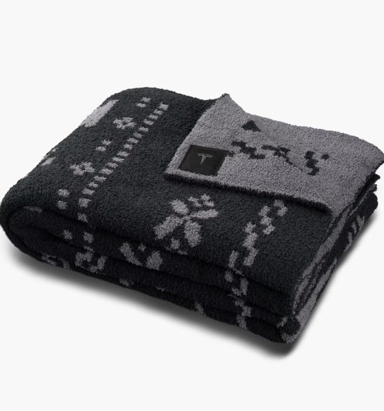 tesla-cyber-blanket