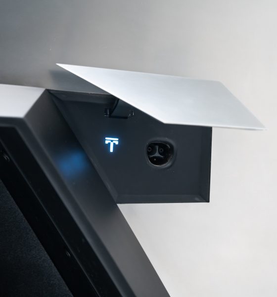 tesla-cybertruck-semi-megacharger-compatibility