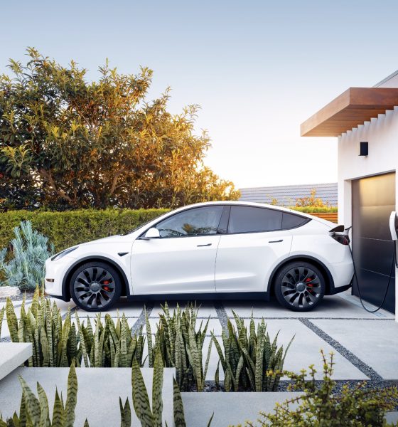 tesla-wall-chargers-best-buy