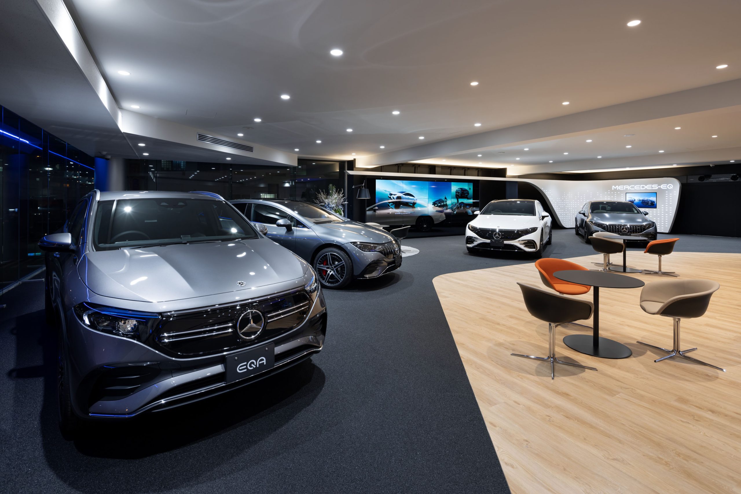 Mercedes EQ Dealership Japan