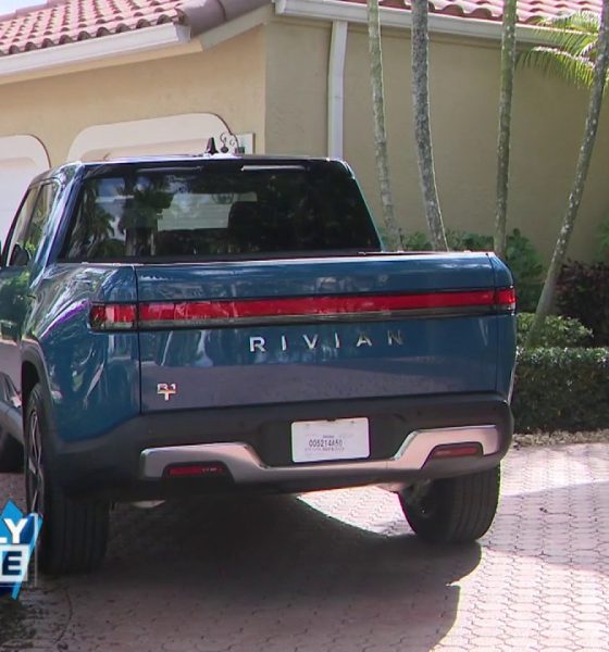 rivian-r1t-hoa