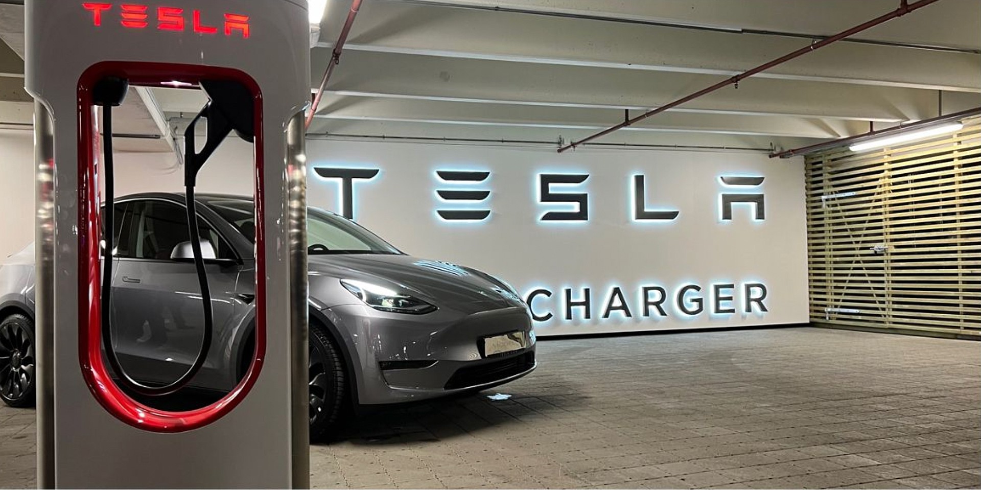 Essai Charging Station : Tesla Model 3 Propulsion 2024 - AutoScout24