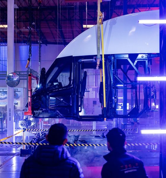 tesla-semi-ramp-canada