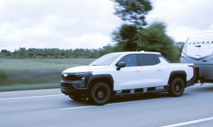 chevrolet-silverado-ev-towing-capacity